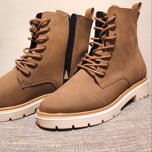 TOMS LEATHER BOOTS FOR WOMEN